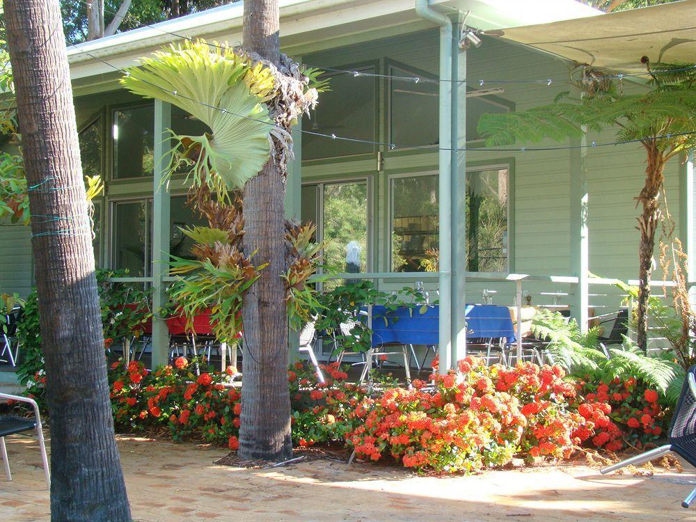 Blueys Retreat Hotel Blueys Beach Exterior photo